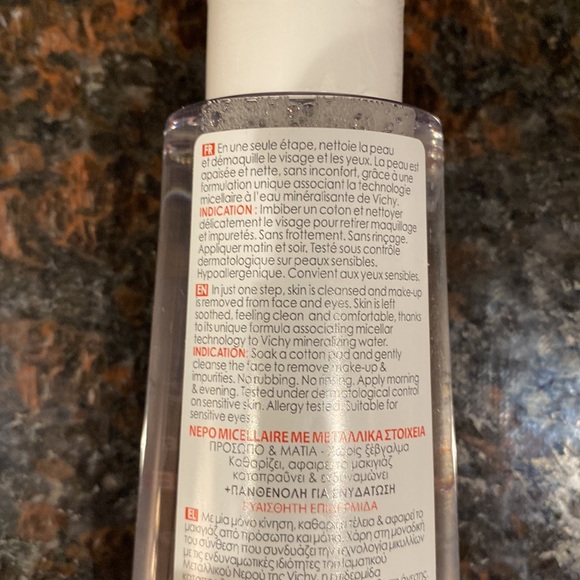 Vichy Mineral Micellar Water Face & Eyes Sensitive Skin - Picture 4 of 6